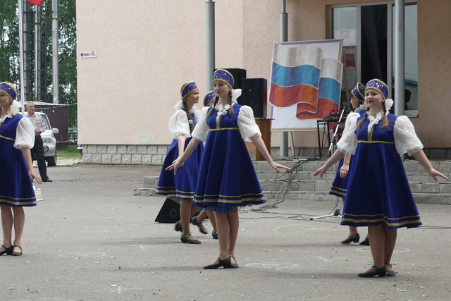 12 июня в Колышлее состоялись праздничные мероприятия, посвященные Дню России и Дню поселка